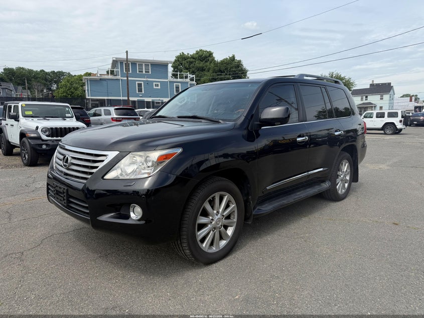 2011 Lexus Lx 570 VIN JTJHY7AX5B4082039 IAAI salvage auction — NORMAL WEAR, Clear (Massachusetts), sold $13,850 on 2026-07-22 (photo 2)