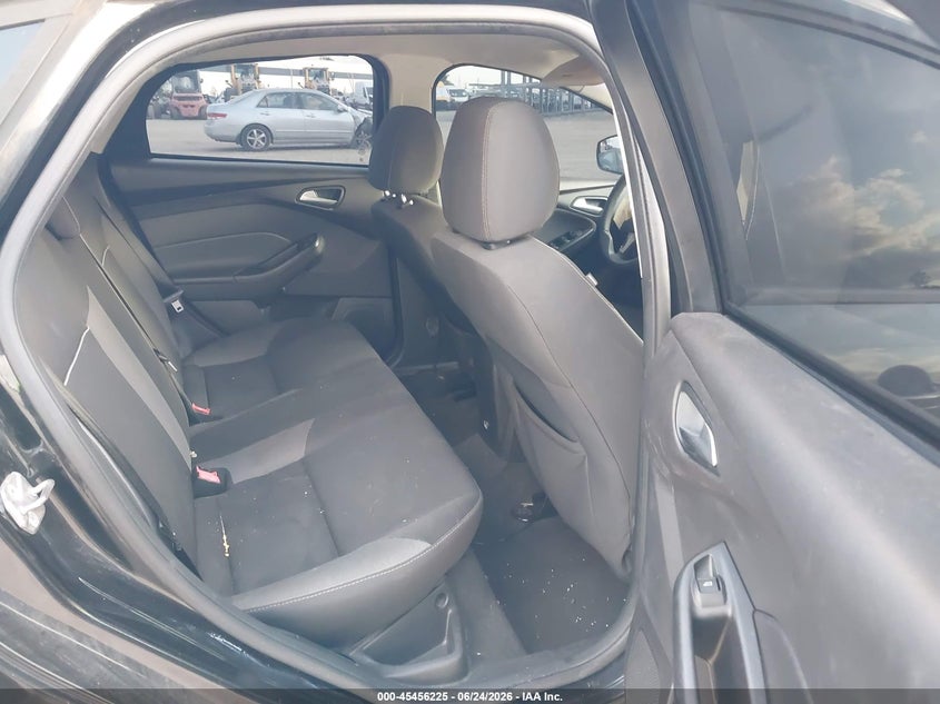 2014 Ford Focus VIN 1FADP3F29EL212866 IAAI salvage auction — FRONT END, Salvage Title, sold $300 on 2026-07-10 (photo 8)