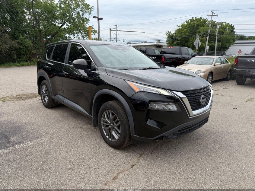 2023 Nissan Rogue VIN 5N1BT3AB8PC775071 IAAI salvage auction — NORMAL WEAR, Clear (Michigan), sold $5,200 on 2026-07-29 (photo 1)