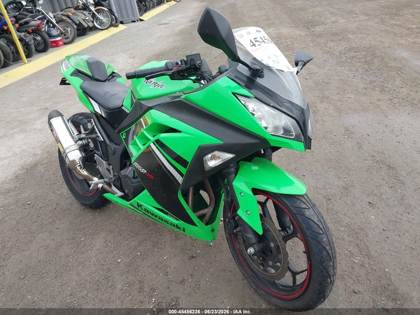 2014 Kawasaki Ninja VIN JKAEX8A17EA002153 IAAI salvage auction — LEFT & RIGHT, Salvage (California), sold $575 on 2026-07-20 (photo 1)