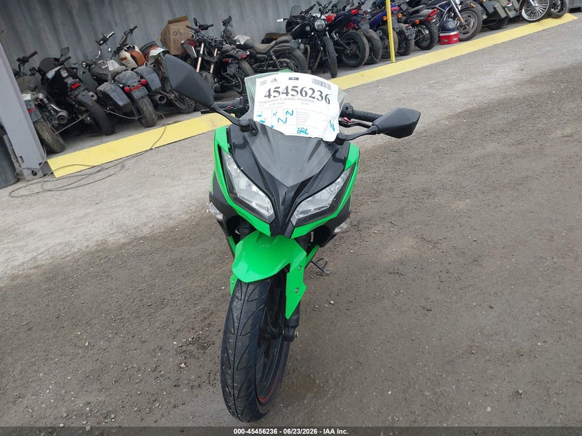 2014 Kawasaki Ninja VIN JKAEX8A17EA002153 IAAI salvage auction — LEFT & RIGHT, Salvage (California), sold $575 on 2026-07-20 (photo 5)
