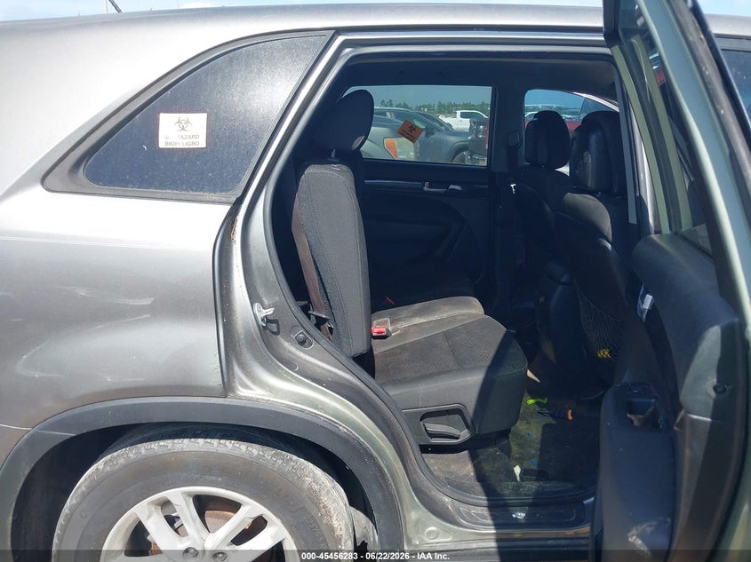 2014 Kia Sorento VIN 5XYKT4A67EG425968 IAAI salvage auction — NORMAL WEAR, Original (Texas), sold $1,075 on 2026-07-16 (photo 8)