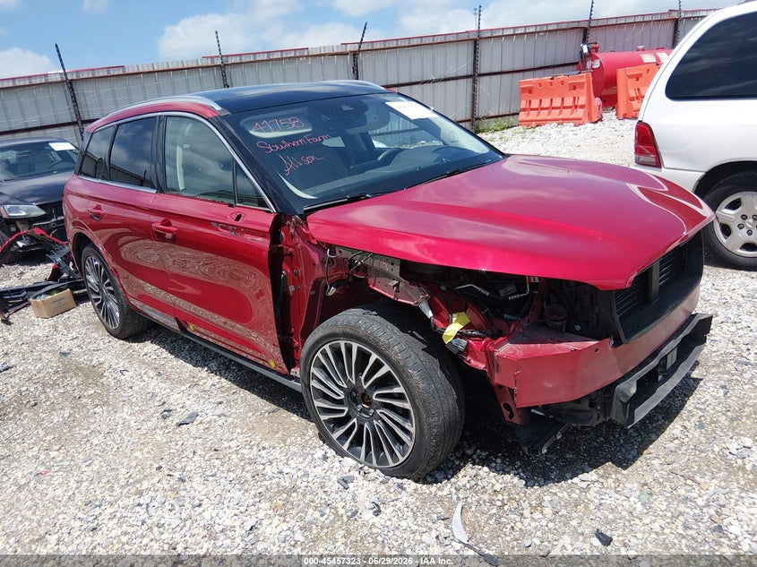 2020 Lincoln Corsair VIN 5LMCJ2DHXLUL29087 — IAAI salvage auction photo