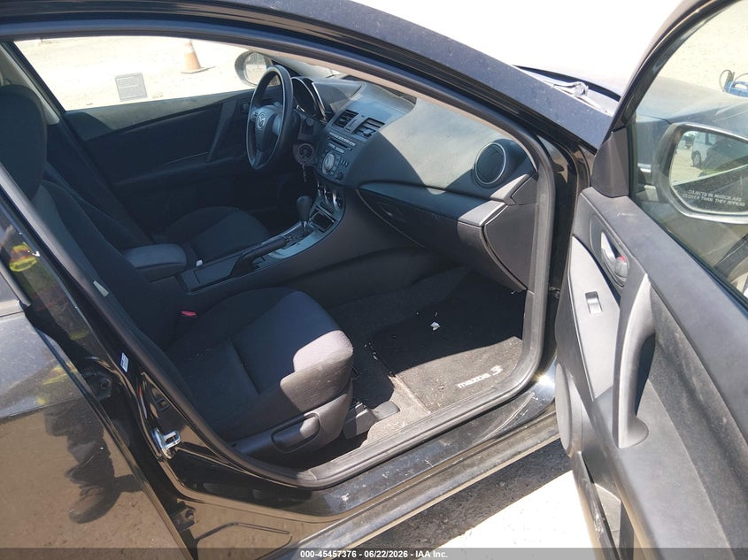 2010 Mazda 3 VIN JM1BL1SG8A1205173 IAAI salvage auction — NORMAL WEAR, Salvage Title - Dealer (California), sold $375 on 2026-07-22 (photo 5)