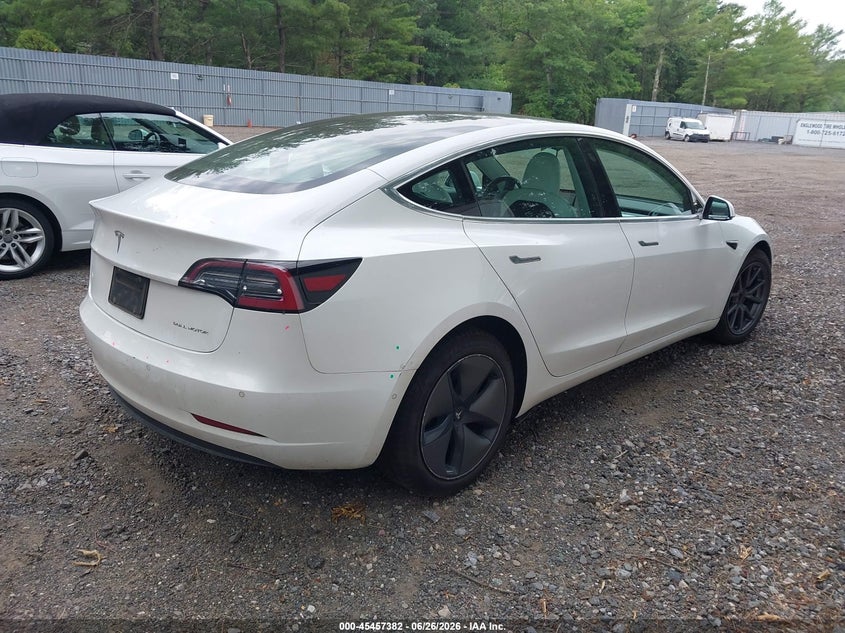 2019 Tesla Model 3 VIN 5YJ3E1EB8KF421533 IAAI salvage auction — SIDE, Salvage (New Jersey), sold $5,500 on 2026-08-02 (photo 4)