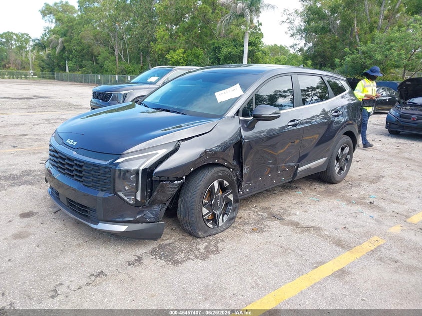 2026 Kia Sportage VIN 5XYK23DF2TG416391 IAAI salvage auction — RIGHT FRONT, Salvage Title, sold $4,050 on 2026-07-29 (photo 2)