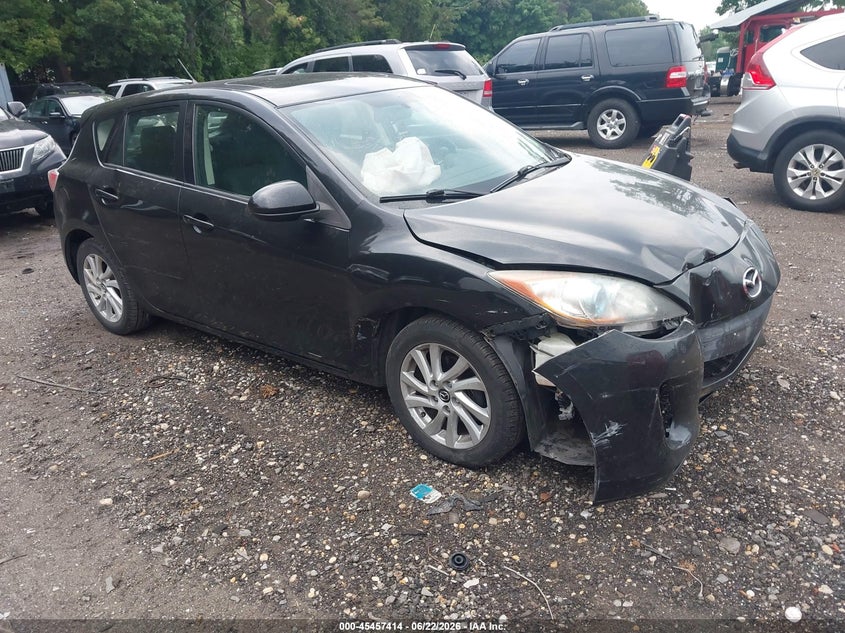 2013 Mazda VIN JM1BL1L87D1713856 IAAI salvage auction — NORMAL WEAR, Clear (New York), sold $450 on 2026-07-28 (photo 1)