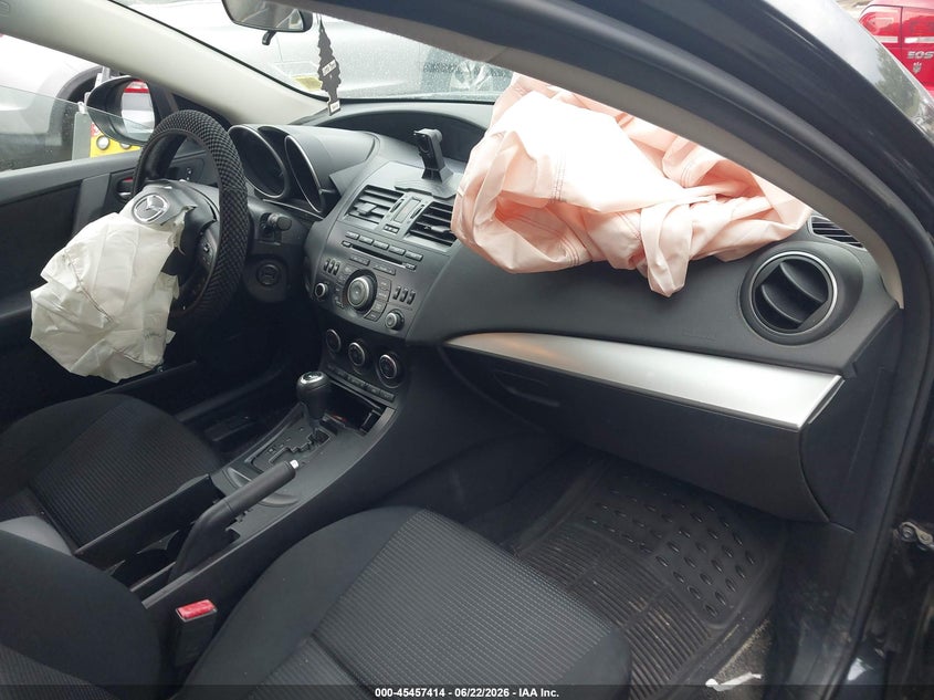 2013 Mazda VIN JM1BL1L87D1713856 IAAI salvage auction — NORMAL WEAR, Clear (New York), sold $450 on 2026-07-28 (photo 5)