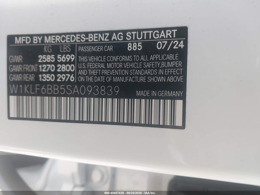 2025 Mercedes-benz E-klasse VIN W1KLF6BB5SA093839 IAAI salvage auction — FRONT END, Salvage (Indiana), sold $30,250 on 2026-08-02 (photo 9)