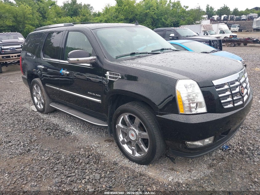 2014 Cadillac Escalade VIN 1GYS4BEF1ER195237 IAAI salvage auction — NORMAL WEAR, Clear (Tennessee), sold $1,550 on 2026-07-09 (photo 1)