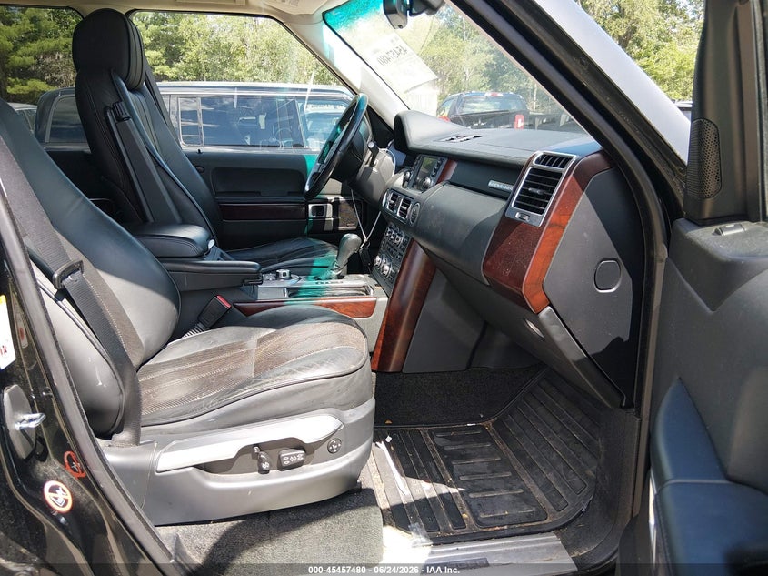 2008 Land rover RANGE ROVER VIN SALMF134X8A276589 IAAI salvage auction — NORMAL WEAR, Original (New Hampshire), sold $900 on 2026-07-22 (photo 5)