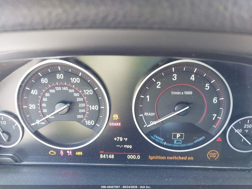 2017 BMW 3er VIN WBA8E1C31HA029106 IAAI salvage auction — FRONT END, Salvage Title, sold $2,000 on 2026-07-29 (photo 7)