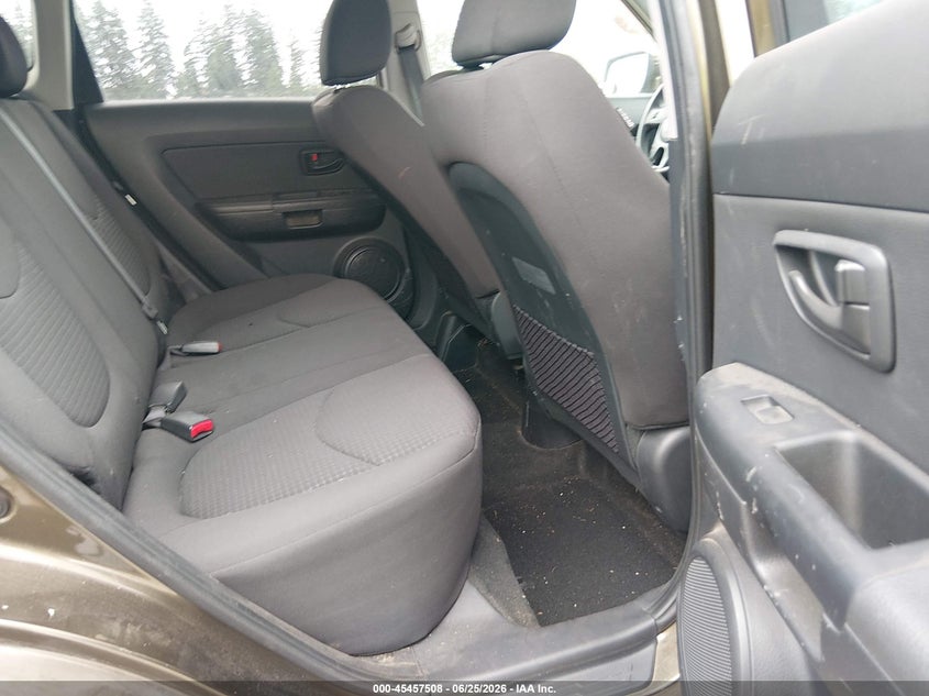 2013 Kia Soul VIN KNDJT2A50D7554153 IAAI salvage auction — RIGHT SIDE, Bill Of Sale (Washington), sold $375 on 2026-07-08 (photo 8)