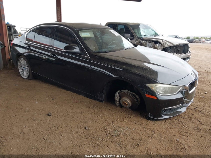 2014 BMW 3er VIN WBA3A9G50ENR97461 IAAI salvage auction — RIGHT FRONT, Salvage (Arizona), sold $1,600 on 2026-07-28 (photo 1)