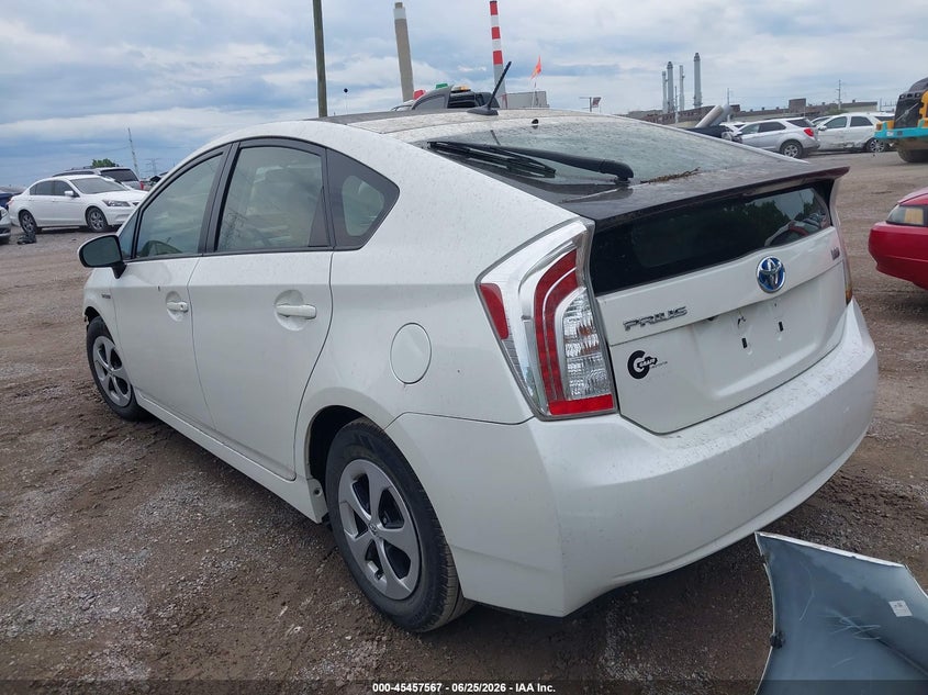 2015 Toyota Prius VIN JTDKN3DU8F1914668 IAAI salvage auction — FRONT END, Salvage (Indiana), sold $2,750 on 2026-07-29 (photo 3)