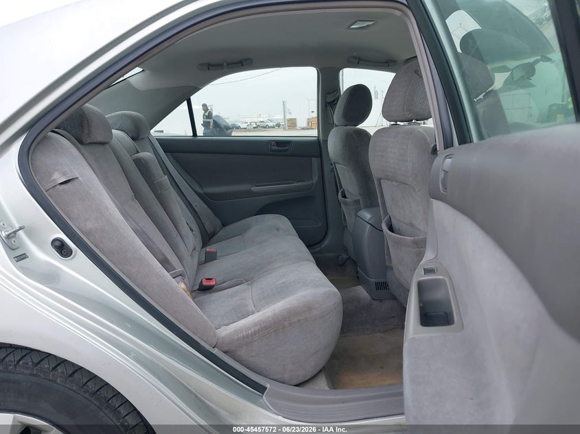 2004 Toyota Camry VIN JTDBE32K640265523 IAAI salvage auction — FRONT END, Salvage (California), sold $1,050 on 2026-07-15 (photo 8)