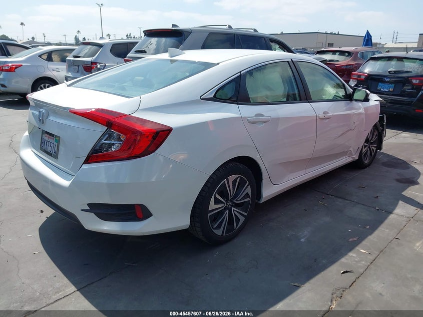 2018 Honda Civic VIN JHMFC1F72JX033312 IAAI salvage auction — RIGHT FRONT, Salvage Title, sold $3,250 on 2026-07-22 (photo 4)