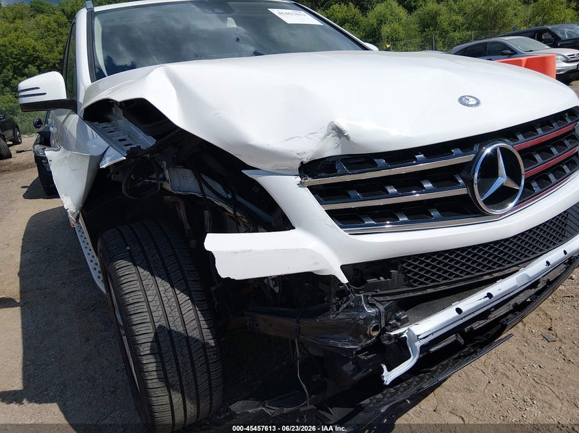2015 Mercedes-benz M-klasse VIN 4JGDA5HB5FA450792 IAAI salvage auction — RIGHT FRONT, Salvage (Illinois), sold $4,100 on 2026-08-02 (photo 6)
