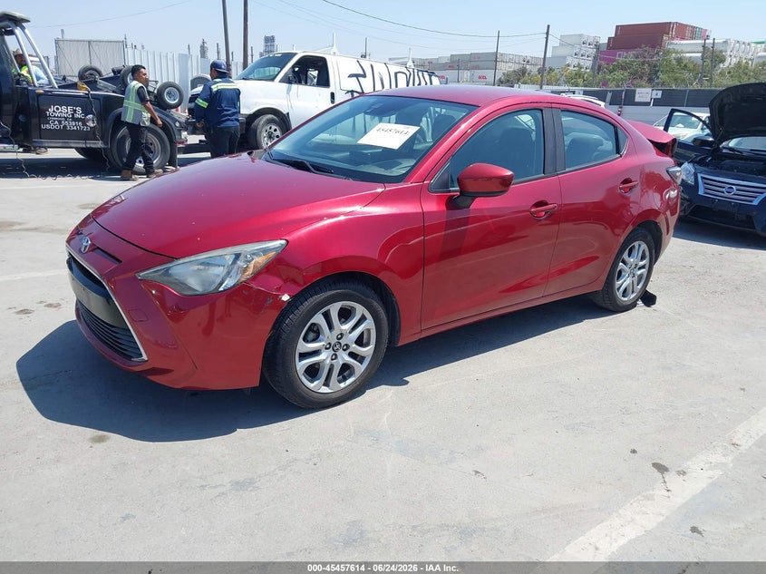 2018 Toyota Yaris VIN 3MYDLBYV6JY305175 IAAI salvage auction — FRONT & REAR, Salvage (California), sold $3,950 on 2026-07-05 (photo 2)