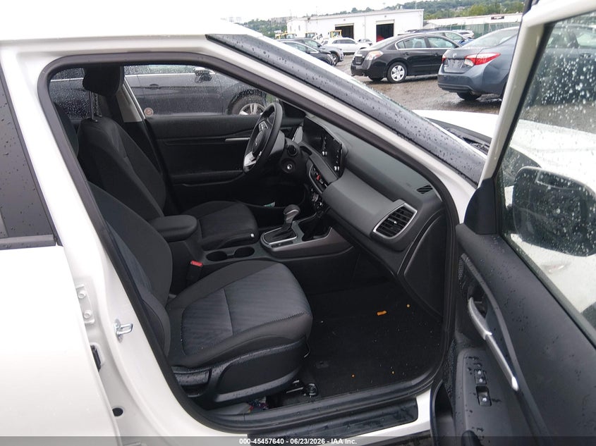 2026 Kia Seltos VIN KNDEP2AA8T7900693 IAAI salvage auction — FRONT END, Salvage Title, sold $6,700 on 2026-07-31 (photo 5)