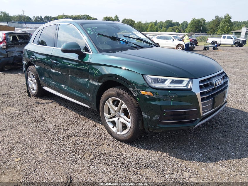 2018 Audi Q5 VIN WA1BNAFY8J2202209 IAAI salvage auction — SIDE, Salvage Title, sold $9,400 on 2026-09-01 (photo 1)