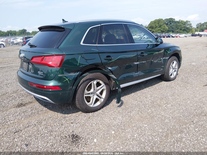 2018 Audi Q5 VIN WA1BNAFY8J2202209 IAAI salvage auction — SIDE, Salvage Title, sold $9,400 on 2026-09-01 (photo 4)