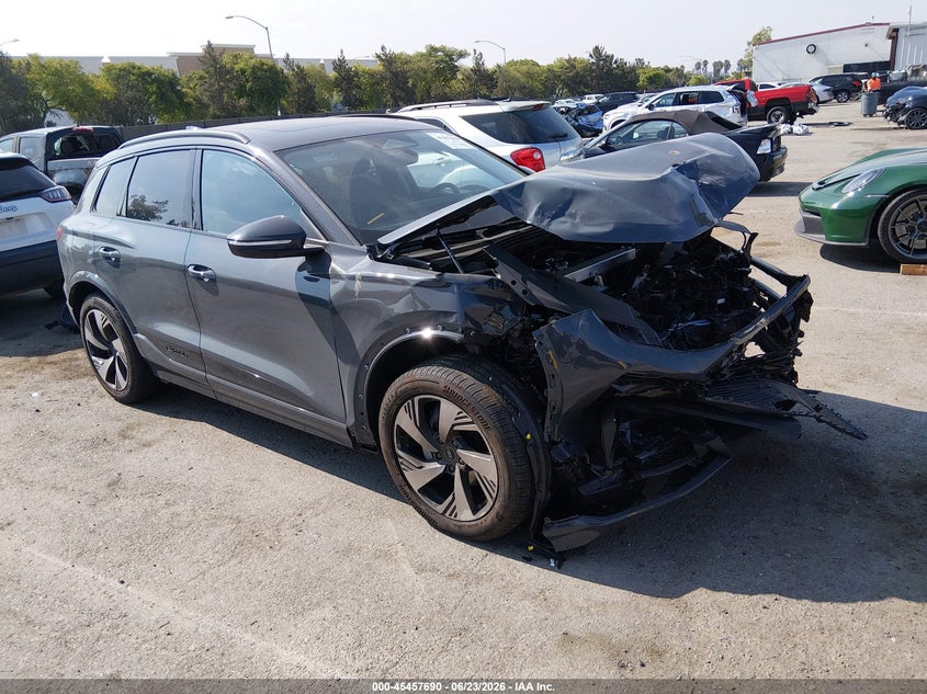 2025 Audi Q6 VIN WA124BGF7SA067415 — IAAI salvage auction photo