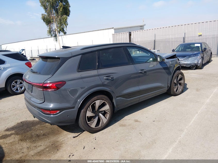 2025 Audi Q6 VIN WA124BGF7SA067415 IAAI salvage auction — FRONT END, Salvage Title, sold $14,200 on 2026-08-10 (photo 4)
