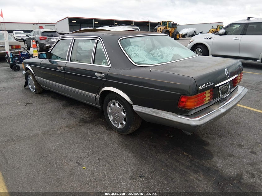 1987 Mercedes-benz VIN WDBCA35D0HA292647 IAAI salvage auction — NORMAL WEAR, Clear (South Carolina), sold $1,700 on 2026-07-29 (photo 3)