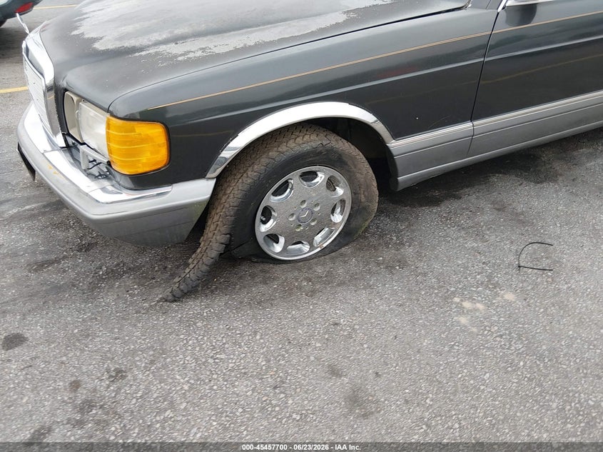 1987 Mercedes-benz VIN WDBCA35D0HA292647 IAAI salvage auction — NORMAL WEAR, Clear (South Carolina), sold $1,700 on 2026-07-29 (photo 6)