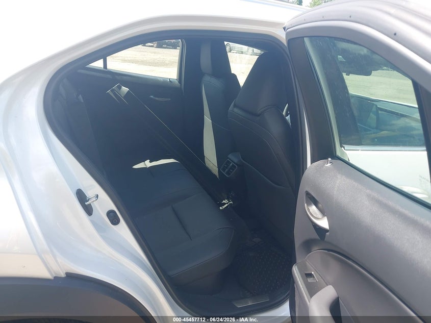 2025 Lexus Ux VIN JTHUCJDH2S2007875 IAAI salvage auction — FRONT END, Salvage (Pennsylvania), sold $12,200 on 2026-07-24 (photo 8)