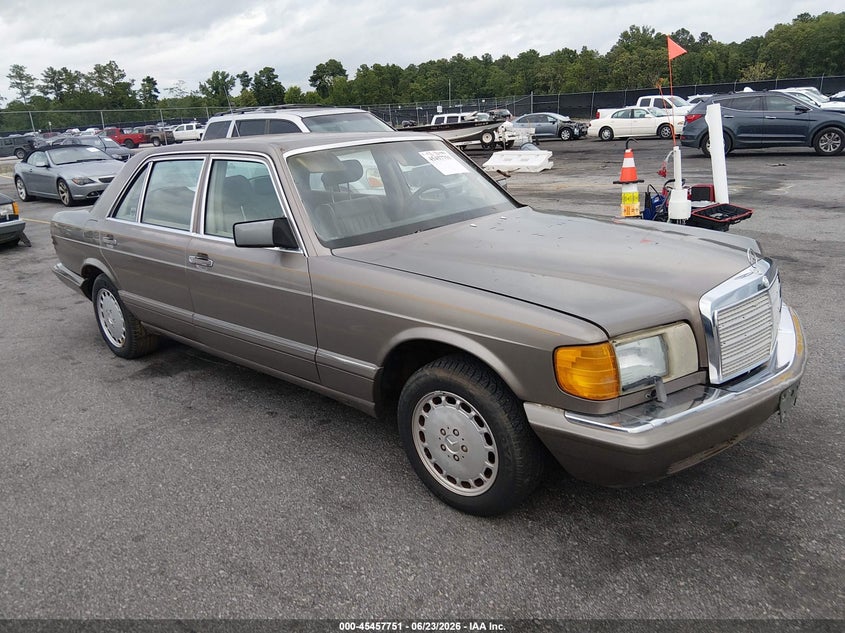1987 Mercedes-benz VIN WDBCA35D9HA359729 IAAI salvage auction — NORMAL WEAR, Clear (South Carolina), sold $1,825 on 2026-07-22 (photo 1)