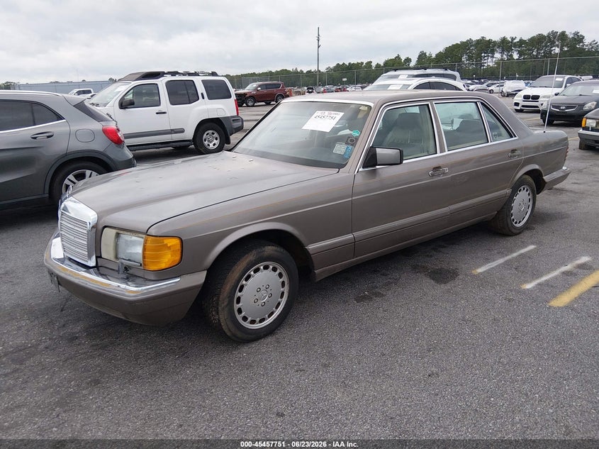 1987 Mercedes-benz VIN WDBCA35D9HA359729 IAAI salvage auction — NORMAL WEAR, Clear (South Carolina), sold $1,825 on 2026-07-22 (photo 2)