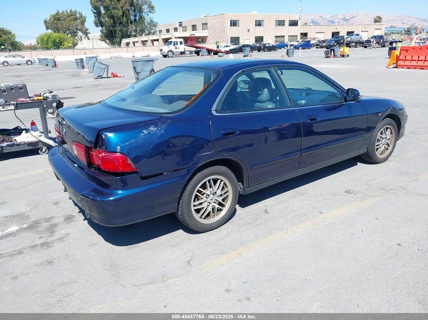 1998 Acura Integra VIN JH4DB7669WS005435 IAAI salvage auction — NORMAL WEAR, Clear - Dealer Only (California), sold $4,250 on 2026-07-06 (photo 4)