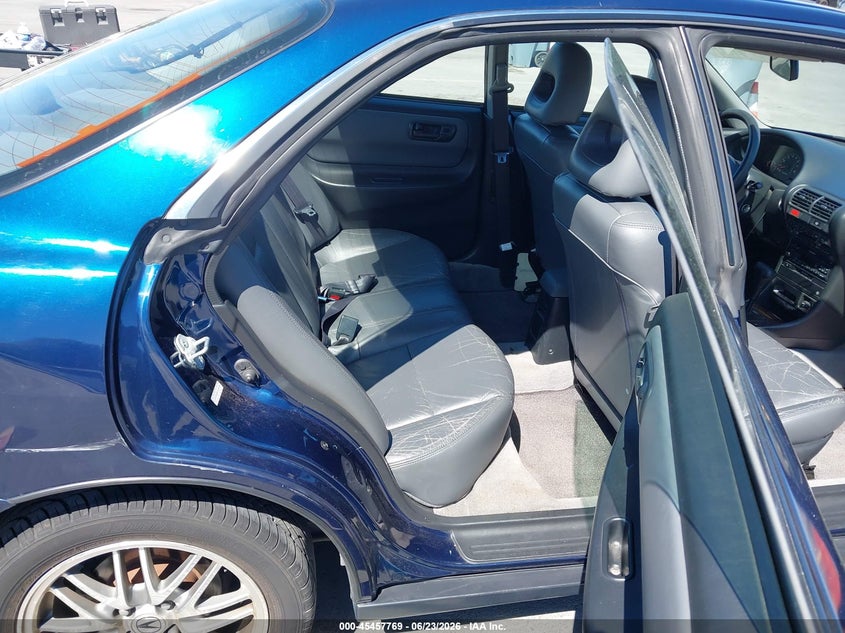 1998 Acura Integra VIN JH4DB7669WS005435 IAAI salvage auction — NORMAL WEAR, Clear - Dealer Only (California), sold $4,250 on 2026-07-06 (photo 8)