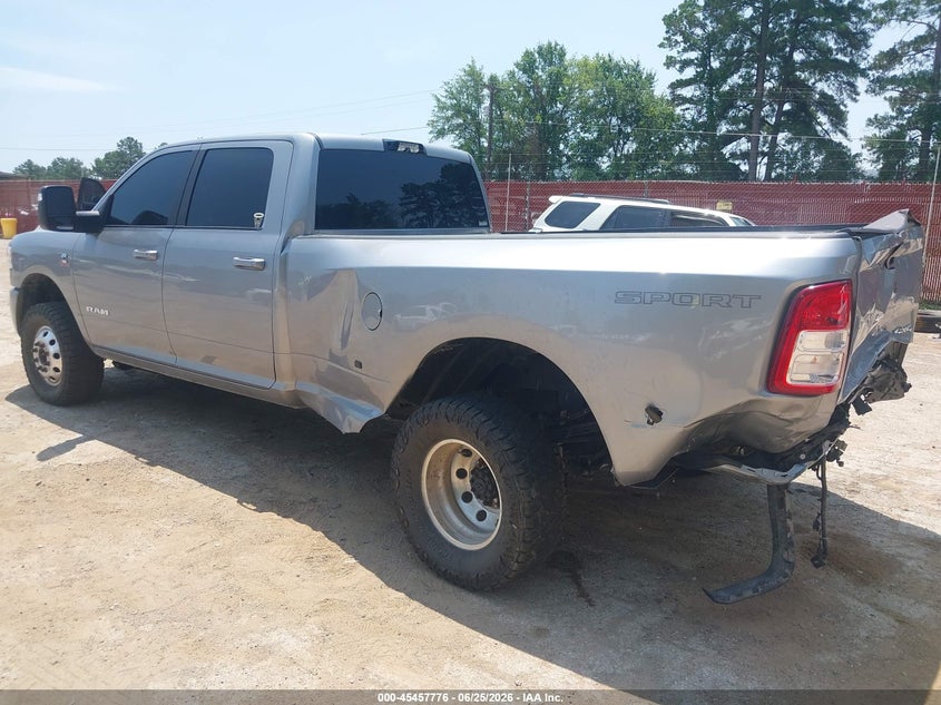 2024 Ram 3500 VIN 3C63RRHL9RG363483 IAAI salvage auction — REAR END, Original (Texas), sold $24,300 on 2026-09-03 (photo 3)