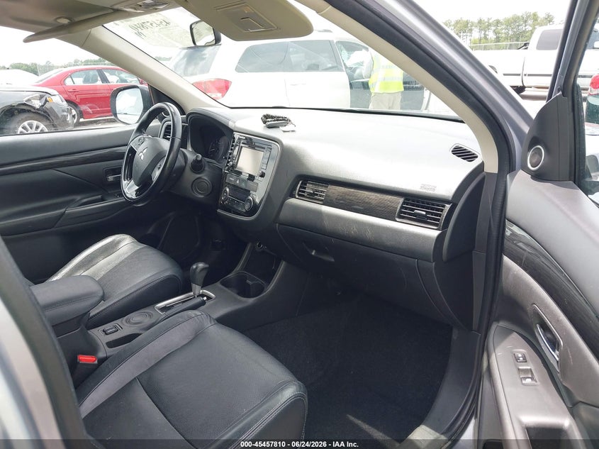 2016 Mitsubishi Outlander VIN JA4AD3A39GZ006401 IAAI salvage auction — RIGHT FRONT, Salvage (South Carolina), sold $1,850 on 2026-07-22 (photo 5)