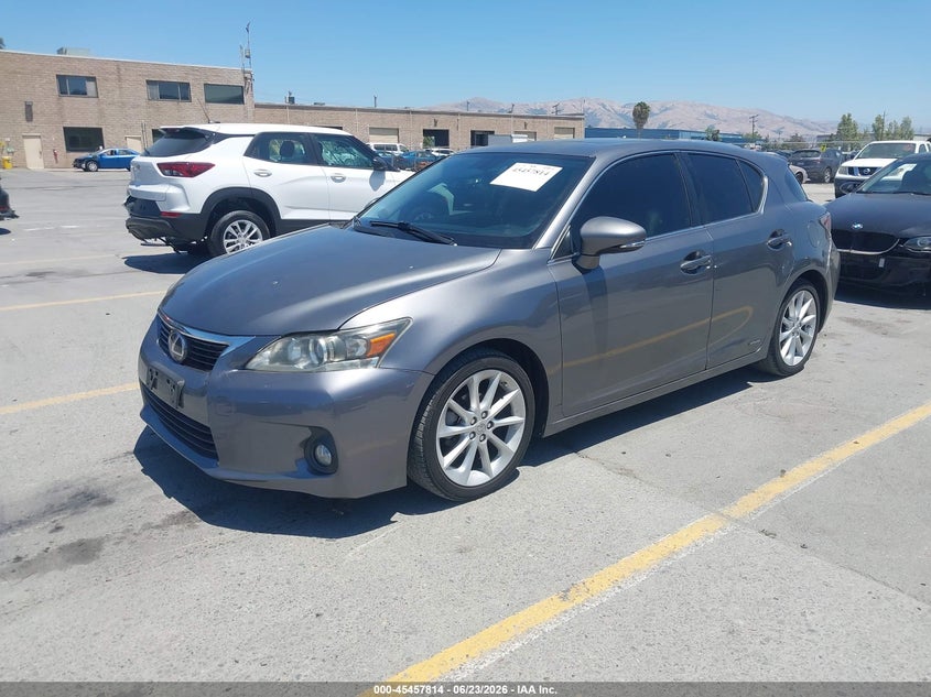2013 Lexus Ct VIN JTHKD5BH8D2150220 IAAI salvage auction — REAR END, Salvage (California), sold $2,250 on 2026-07-10 (photo 2)