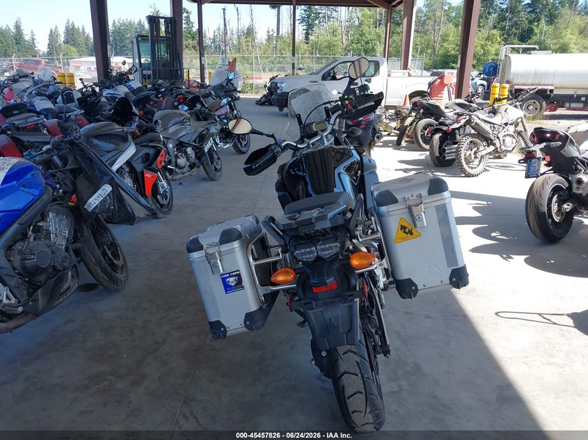 2012 Yamaha Xt VIN JYADP03E8CA000620 IAAI salvage auction — NORMAL WEAR, Clear (Washington), sold $3,050 on 2026-07-08 (photo 6)