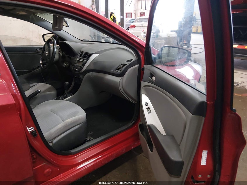2017 Hyundai Accent VIN KMHCT5AE4HU341932 IAAI salvage auction — FRONT & REAR, Salvage (Idaho), sold $575 on 2026-07-19 (photo 5)