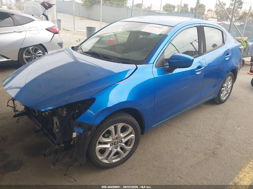 2018 Toyota Yaris VIN 3MYDLBYV6JY312479 IAAI salvage auction — FRONT & REAR, Salvage (California), sold $2,300 on 2026-07-09 (photo 2)