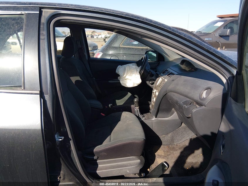 2010 Toyota Yaris VIN JTDBT4K31A1363031 IAAI salvage auction — NORMAL WEAR, Clear-Dealer Only (Arizona), sold $725 on 2026-07-21 (photo 5)