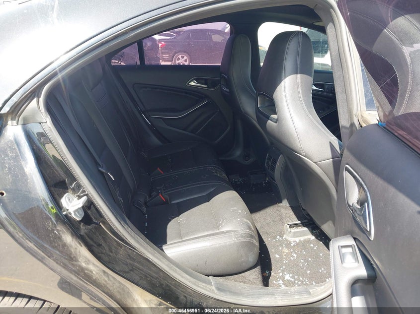 2016 Mercedes-benz Cla-klasse VIN WDDSJ4GB7GN365511 IAAI salvage auction — FRESH WATER, Salvage Title, sold $1,100 on 2026-08-17 (photo 8)
