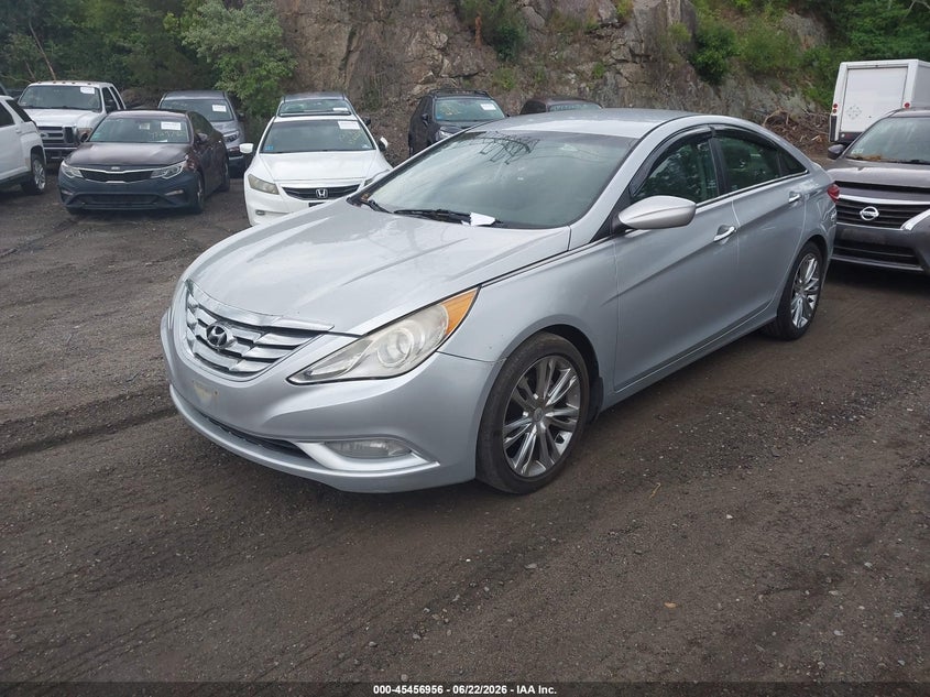 2013 Hyundai Sonata VIN 5NPEC4AC5DH744974 IAAI salvage auction — NORMAL WEAR, Clear (Rhode Island), sold $400 on 2026-07-14 (photo 2)