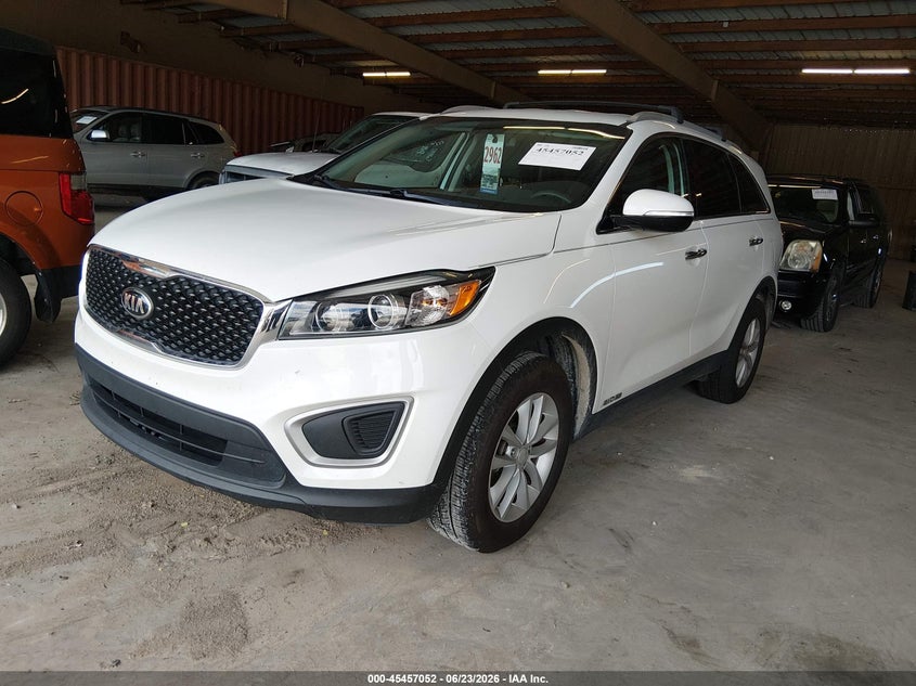 2018 Kia Sorento VIN 5XYPGDA50JG340398 IAAI salvage auction — NORMAL WEAR, Clear (Tennessee), sold $2,250 on 2026-07-06 (photo 2)