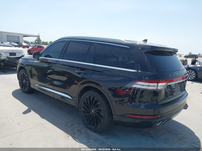 2022 Lincoln Aviator VIN 5LM5J7XC4NGL07514 IAAI salvage auction — WATER/FLOOD, Wait Title, sold $8,700 on 2026-09-07 (photo 3)