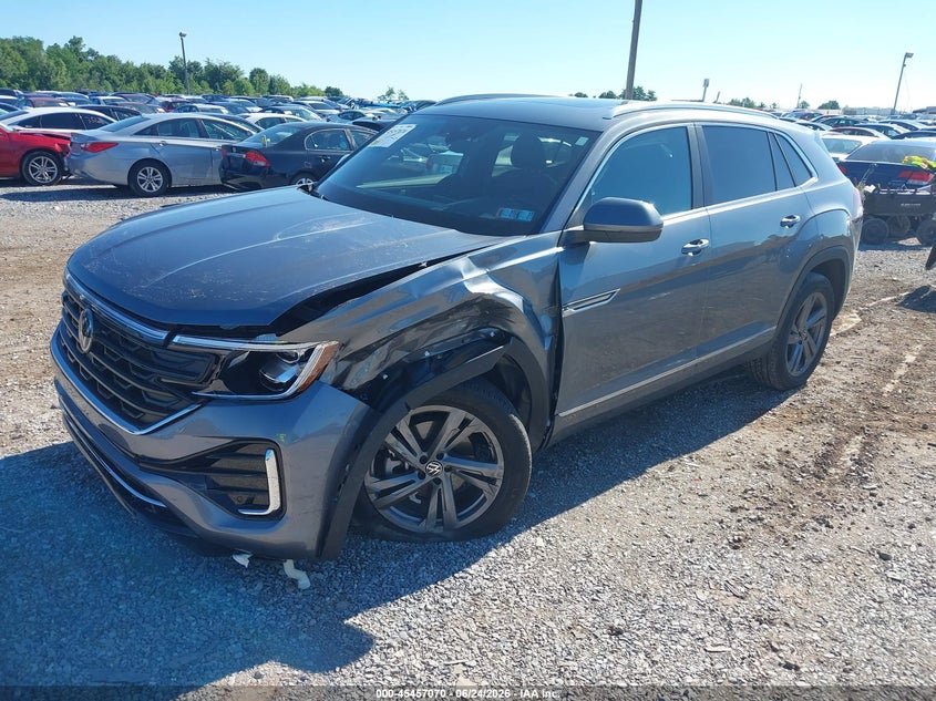 2024 Volkswagen Atlas cross sport VIN 1V2AE2CA4RC226493 IAAI salvage auction — LEFT FRONT, Salvage Title, sold $11,100 on 2026-07-22 (photo 2)