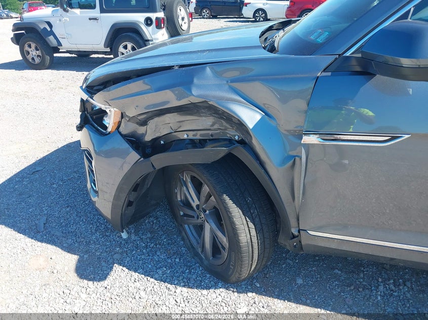 2024 Volkswagen Atlas cross sport VIN 1V2AE2CA4RC226493 IAAI salvage auction — LEFT FRONT, Salvage Title, sold $11,100 on 2026-07-19 (photo 6)