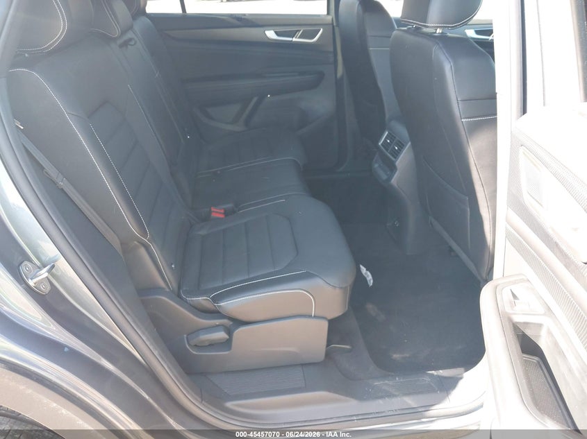 2024 Volkswagen Atlas cross sport VIN 1V2AE2CA4RC226493 IAAI salvage auction — LEFT FRONT, Salvage Title, sold $11,100 on 2026-07-22 (photo 8)