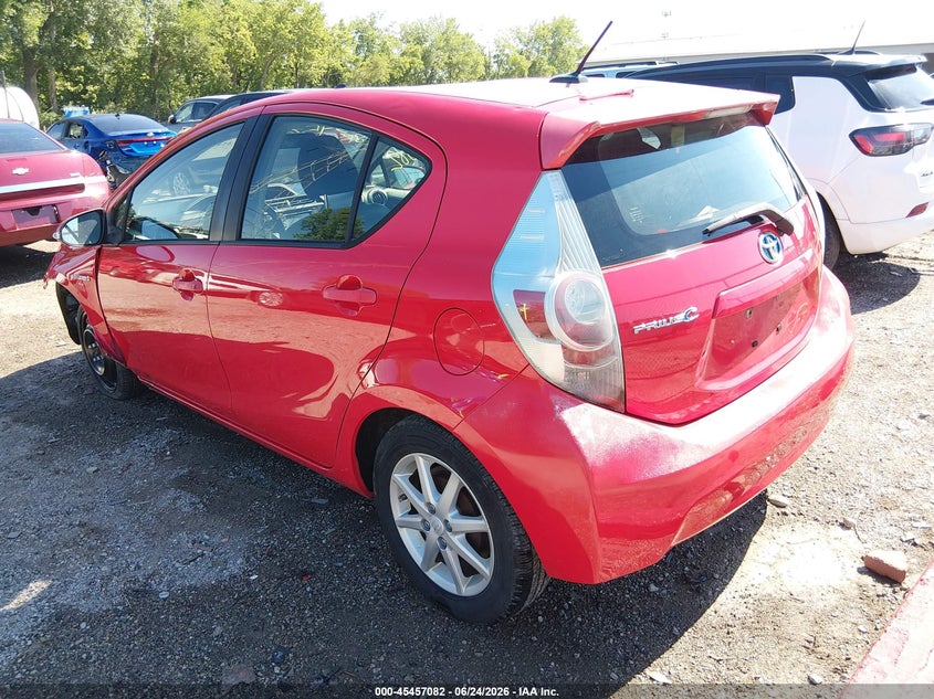 2013 Toyota Prius c VIN JTDKDTB39D1052801 IAAI salvage auction — LEFT FRONT, Salvage Title, sold $2,250 on 2026-07-29 (photo 3)